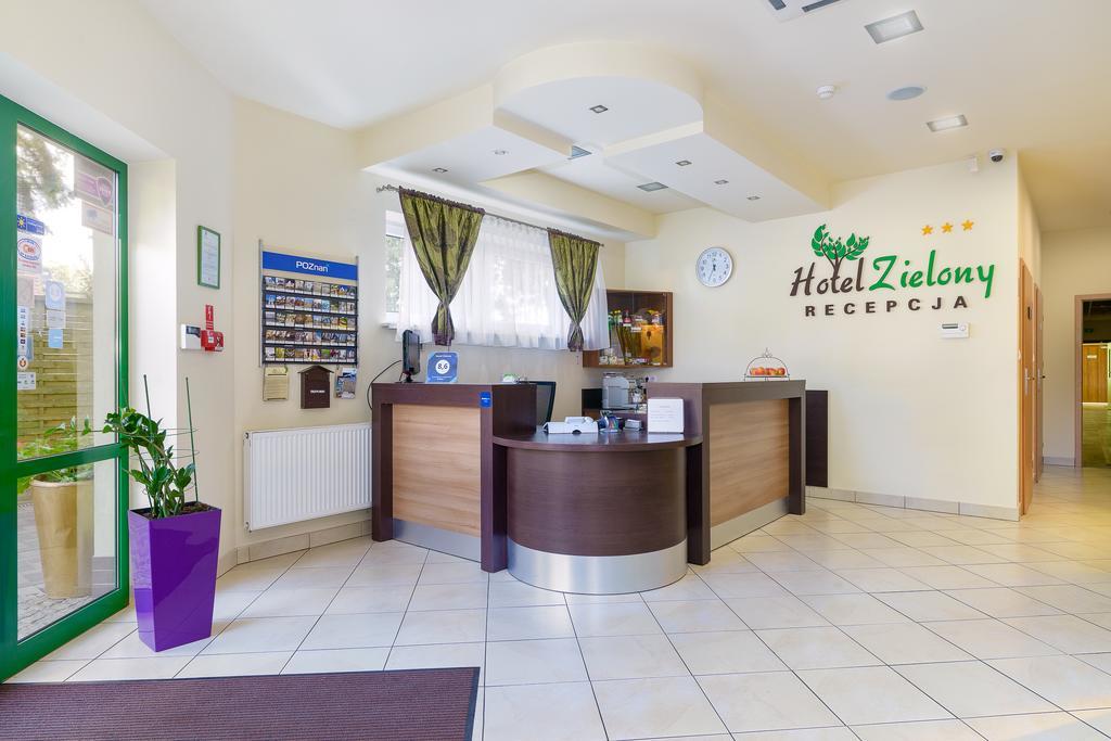 פוזנן Hotel Zielony מראה חיצוני תמונה