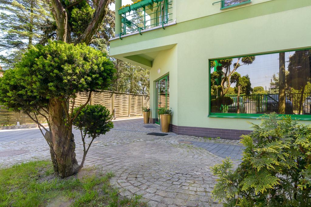 פוזנן Hotel Zielony מראה חיצוני תמונה