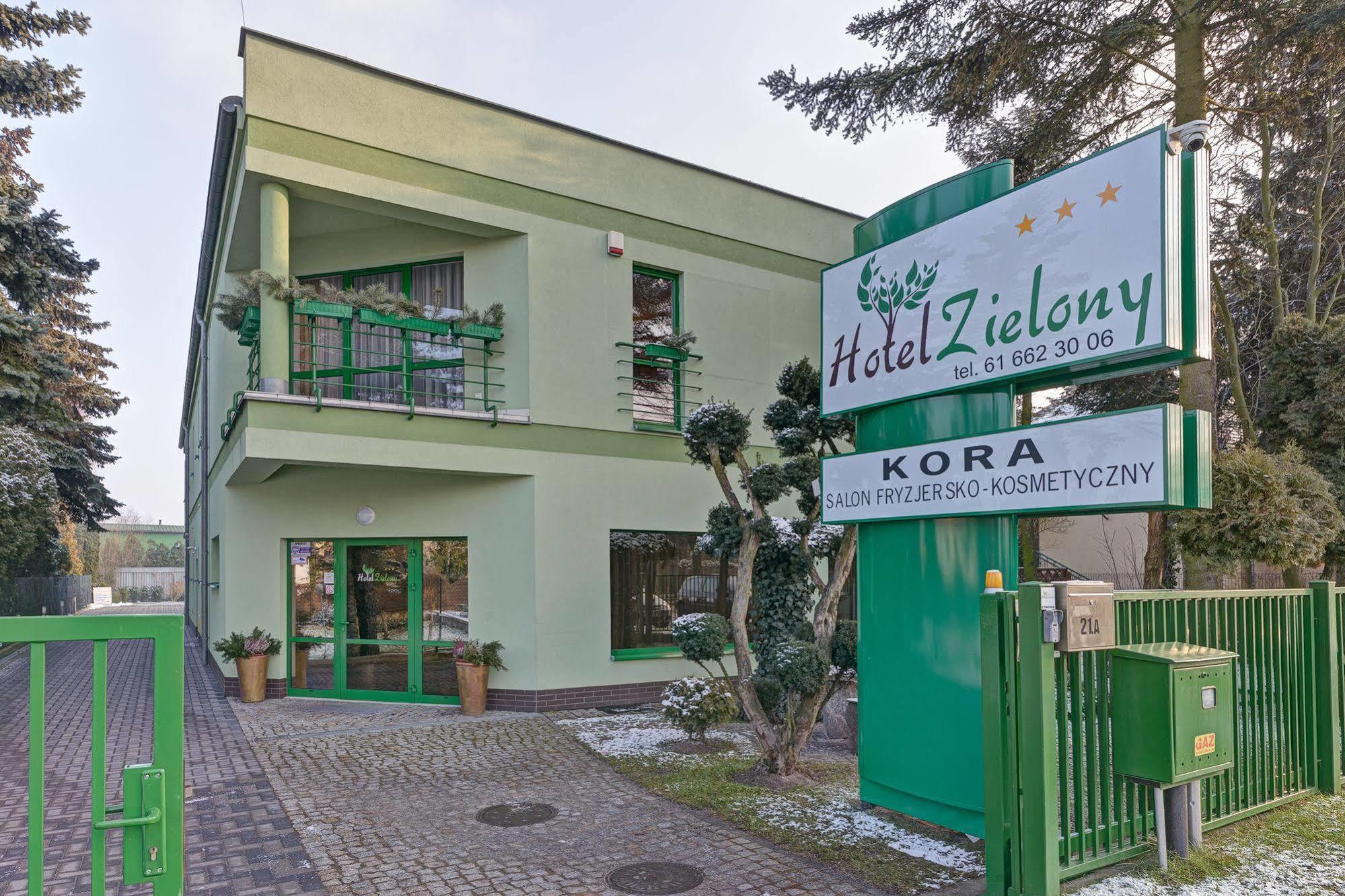 פוזנן Hotel Zielony מראה חיצוני תמונה