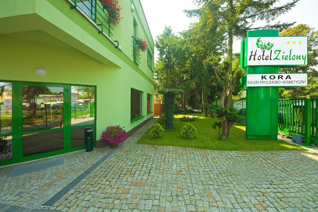 פוזנן Hotel Zielony מראה חיצוני תמונה